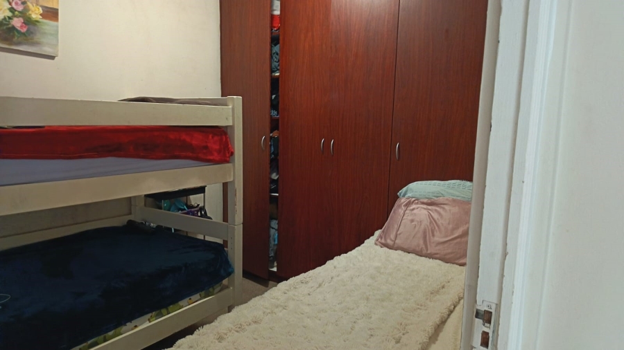 2 Bedroom Property for Sale in Whispering Pines Western Cape